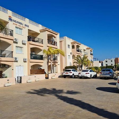 Stay Ocean Apartment Paphos Exterior photo